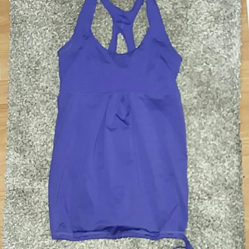 old navy workout top